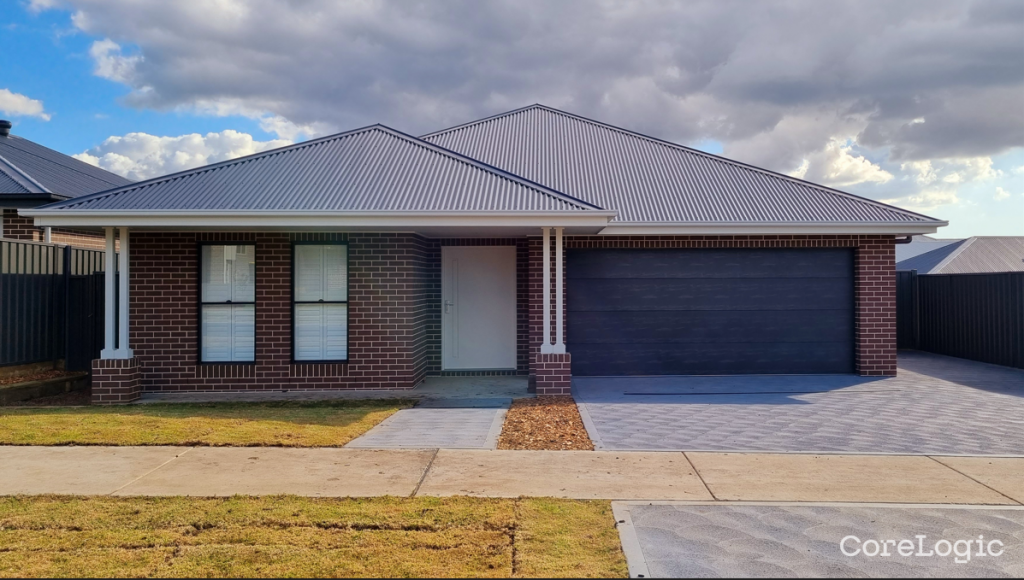 16 TILLAGE DR, LOCHINVAR, NSW 2321