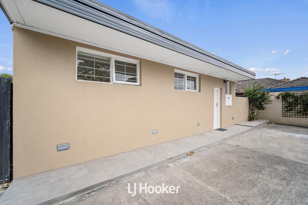 185 CLEELAND ST, DANDENONG, VIC 3175