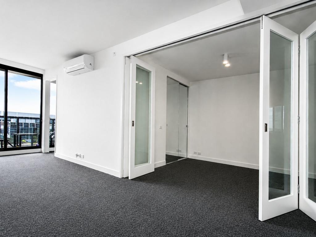 1103/18 Yarra St, South Yarra, VIC 3141