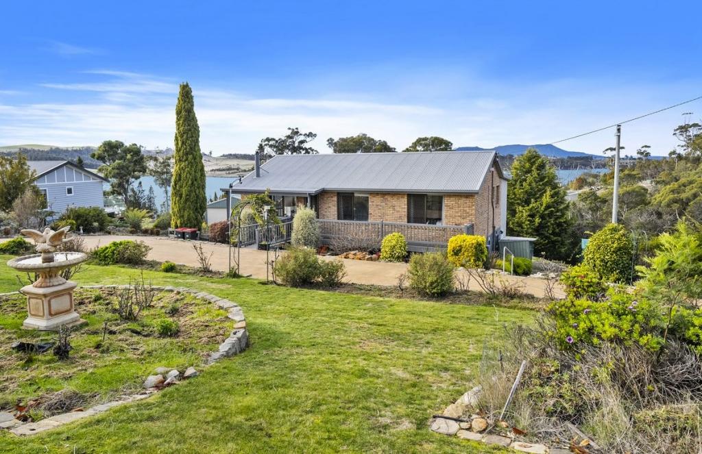 79 Barton Ave, Triabunna, TAS 7190