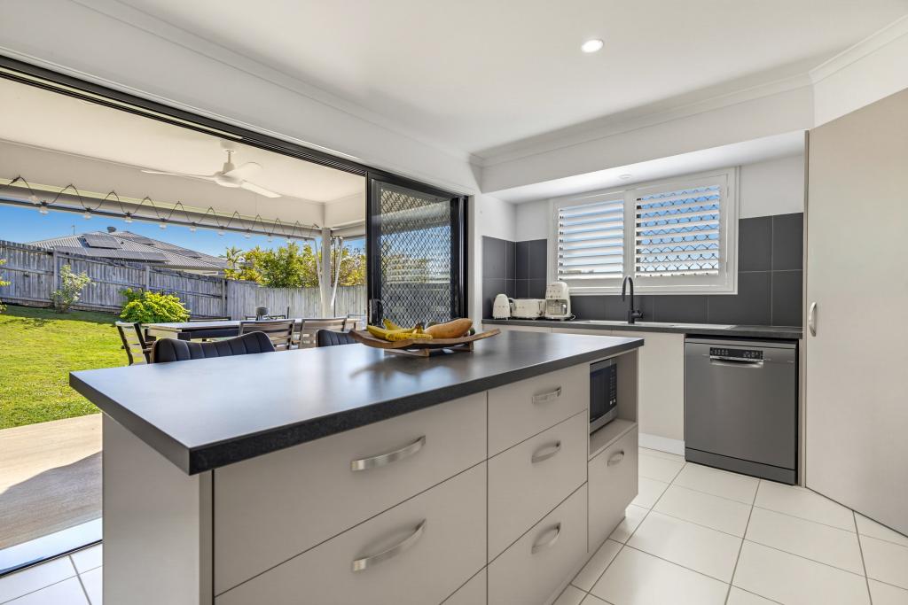 16 Potoroo Pl, Burnside, QLD 4560
