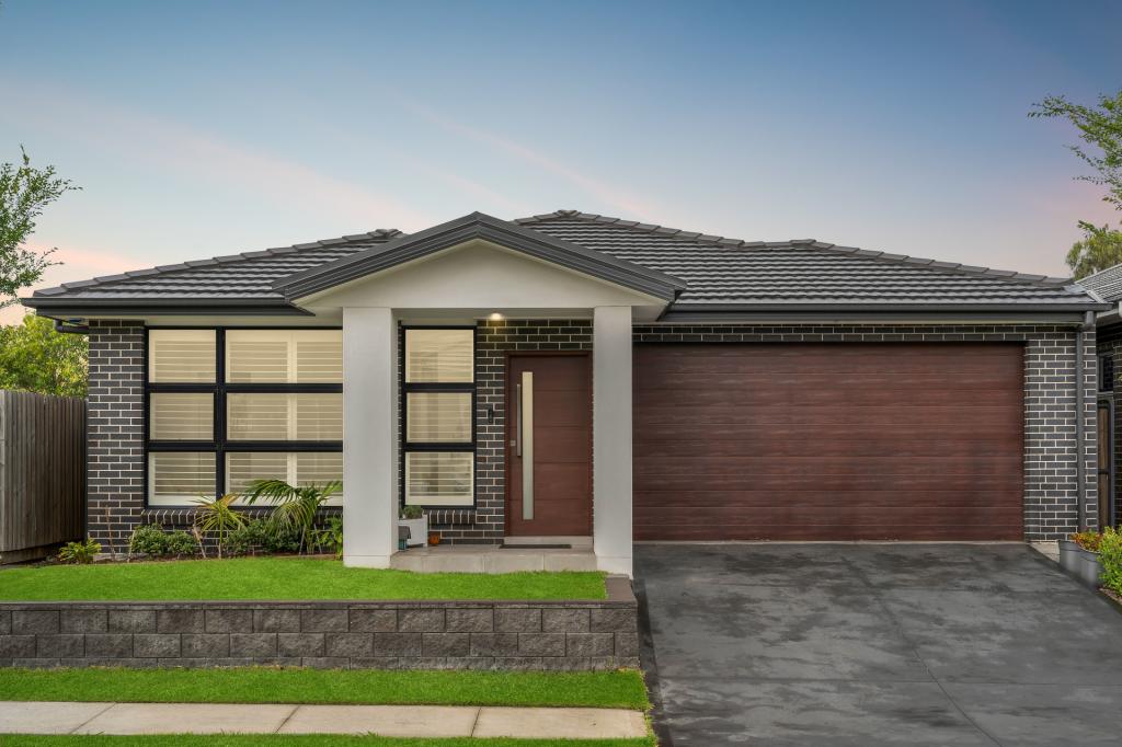 88 Bluebell Cres, Spring Farm, NSW 2570