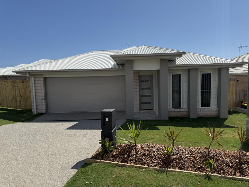 8 Summer Dr, Wondunna, QLD 4655