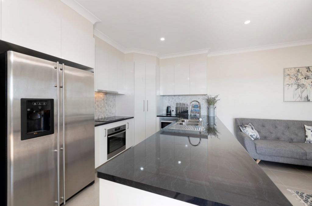 2/7 Remy Ct, Avoca, QLD 4670