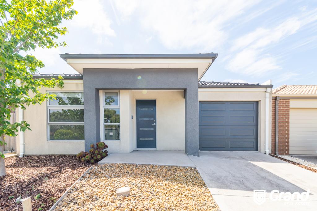 88 Silverwattle Dr, Lyndhurst, VIC 3975