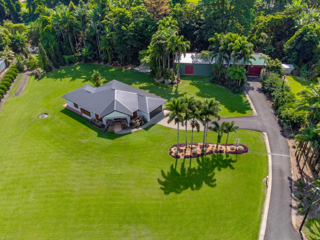 10 Wildsoet St, Tully, QLD 4854