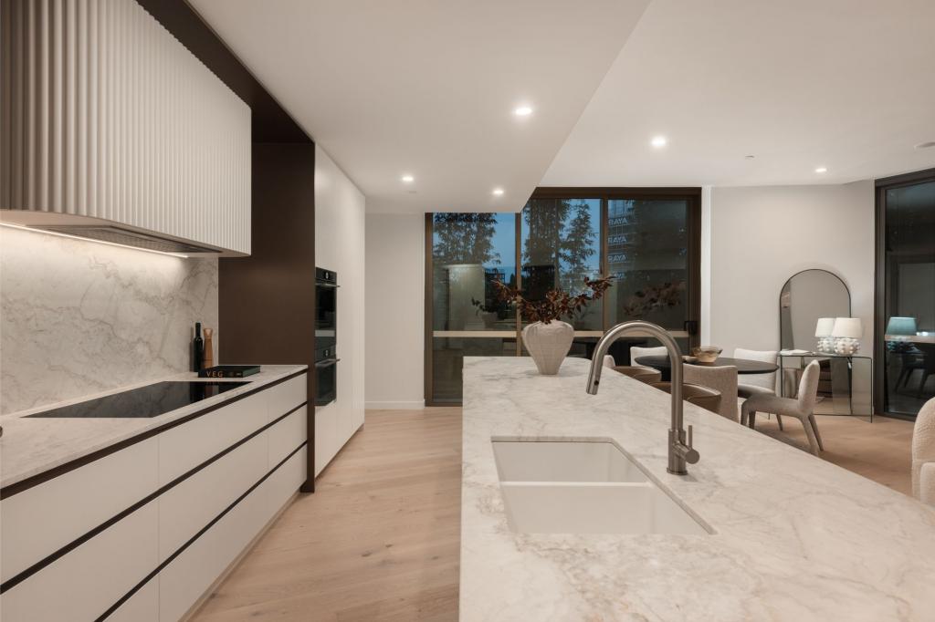 10203/600 Coronation Dr, Toowong, QLD 4066