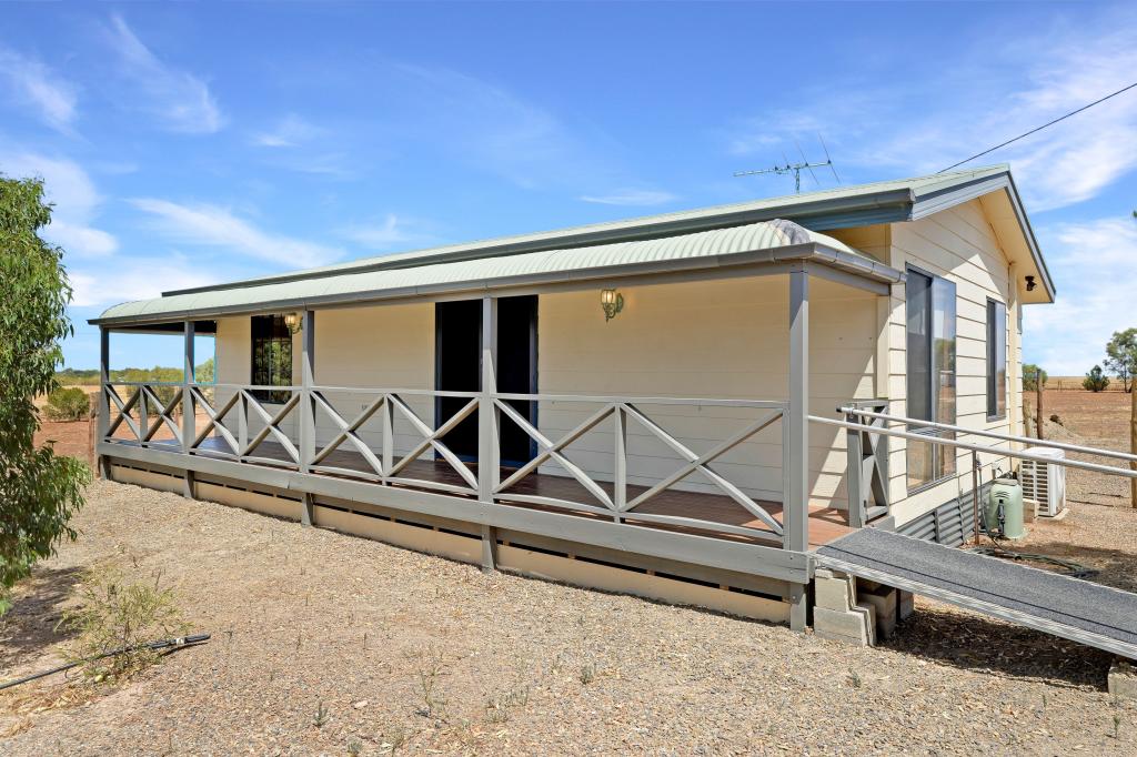 619 HORROCKS HWY, ROSEWORTHY, SA 5371