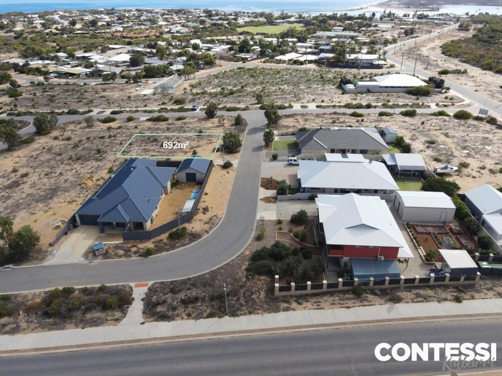 11 Phelps Loop, Kalbarri, WA 6536