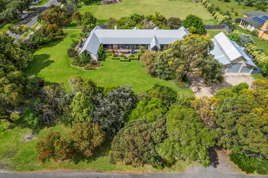1-3 Warrenbeen Ct, Barwon Heads, VIC 3227