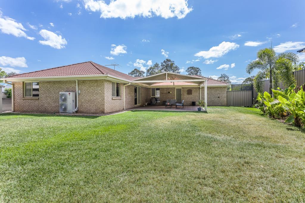 22 Hunter Cct, Petrie, QLD 4502