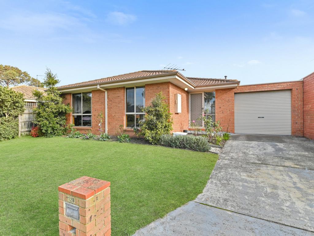 12b Kingston Ave, Pakenham, VIC 3810