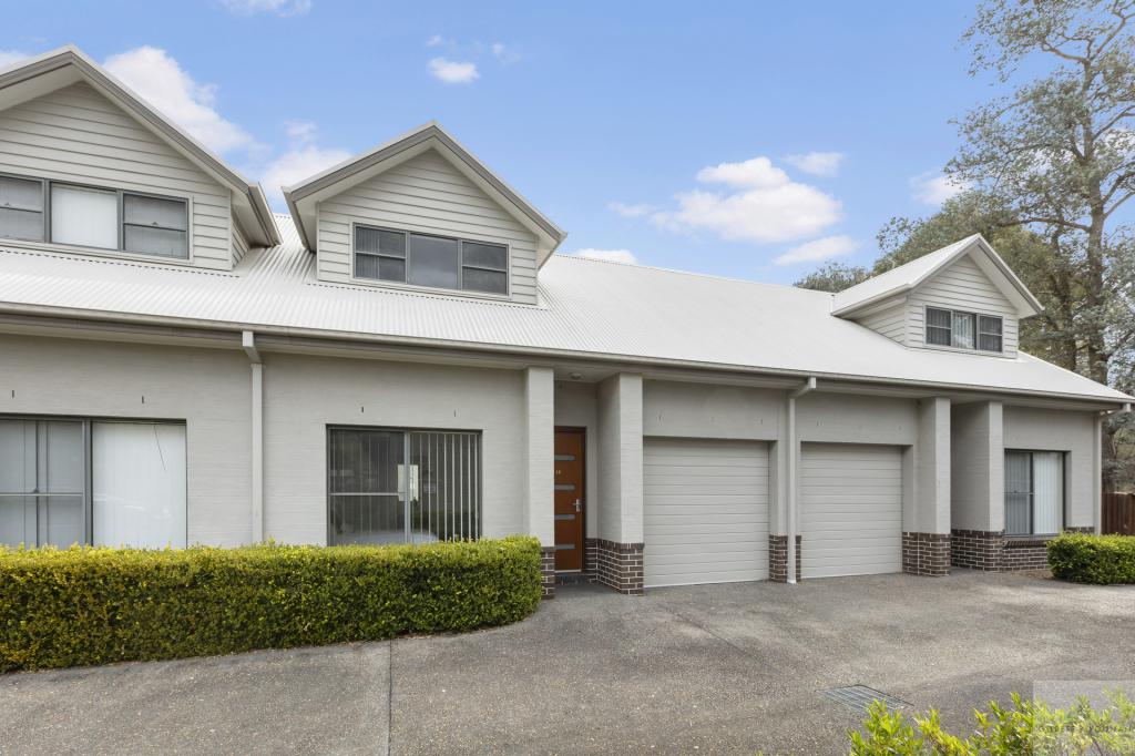16/111 MENANGLE ST, PICTON, NSW 2571