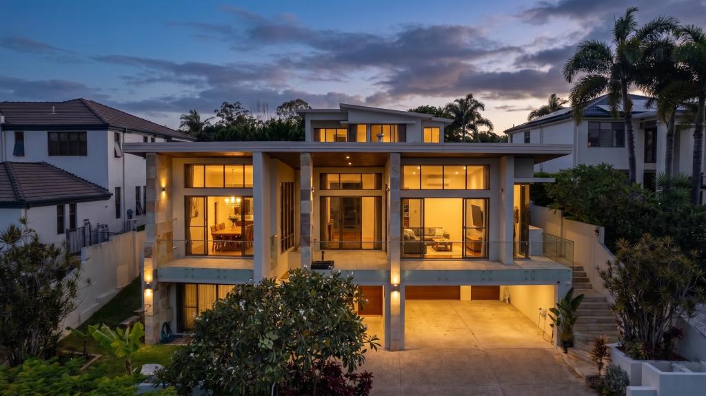 4719 THE PKWY, HOPE ISLAND, QLD 4212