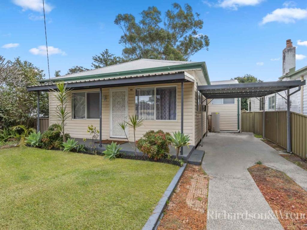 19 Banksia St, Ettalong Beach, NSW 2257
