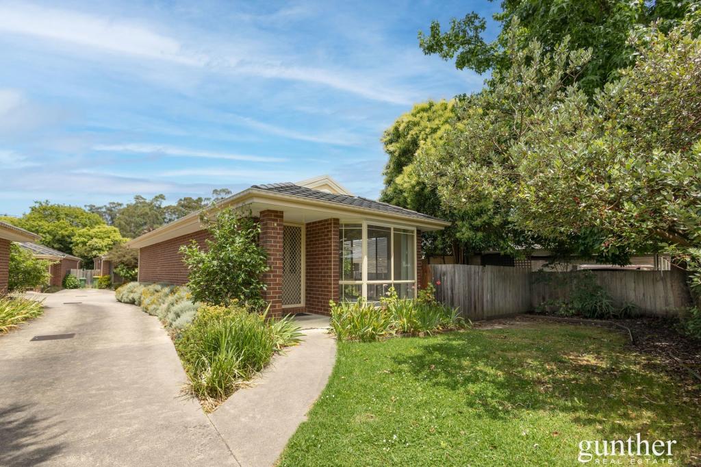 1/14 Elamo Rd, Healesville, VIC 3777