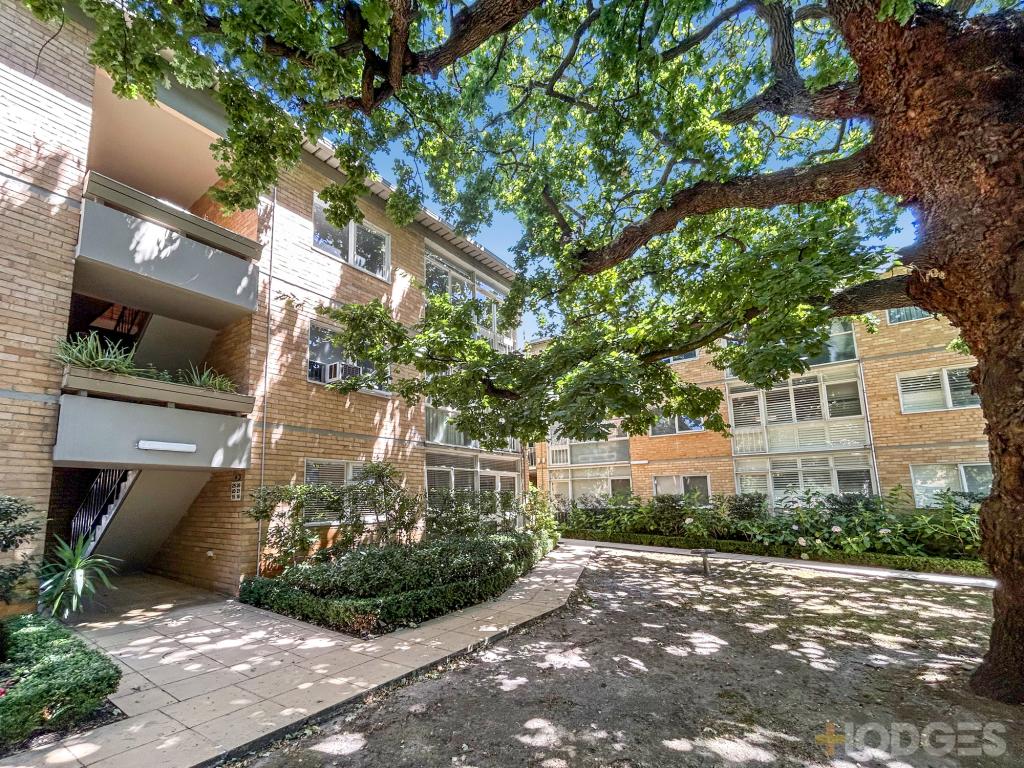 16/61 Kooyong Rd, Armadale, VIC 3143