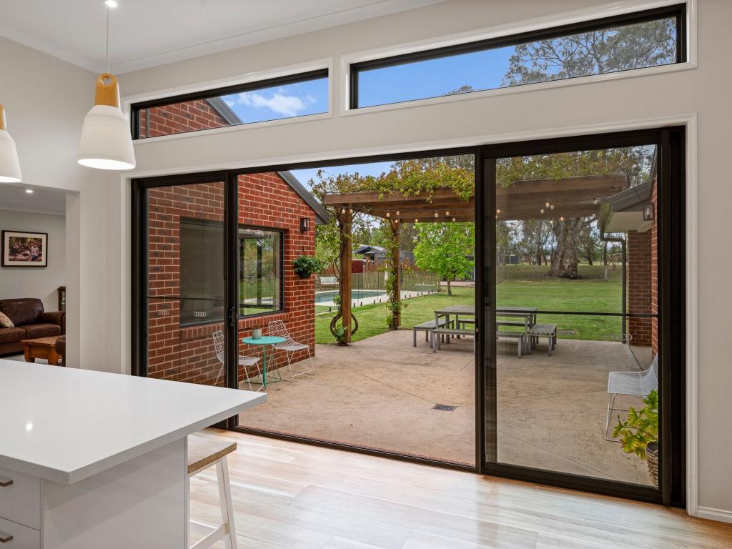 192 Malcolm St, Mansfield, VIC 3722