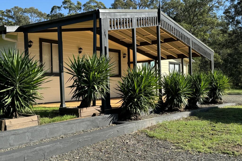 39 Queen St, Clarence Town, NSW 2321