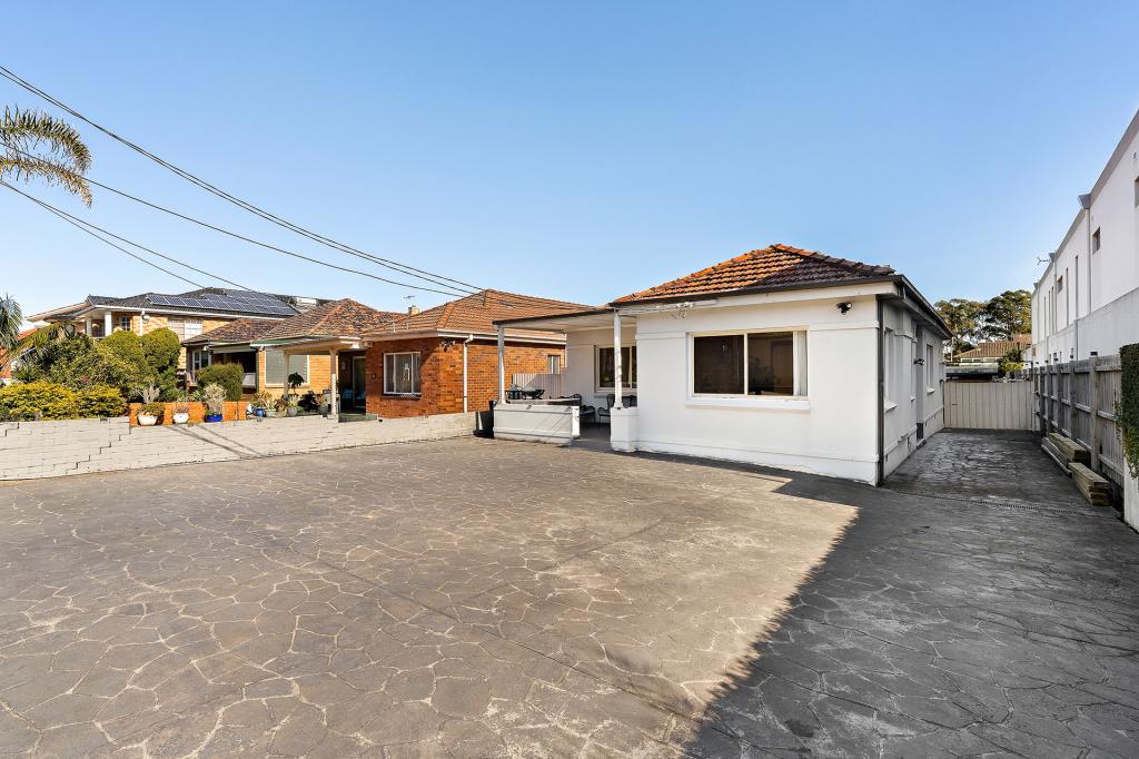 311 The Grand Pde, Sans Souci, NSW 2219