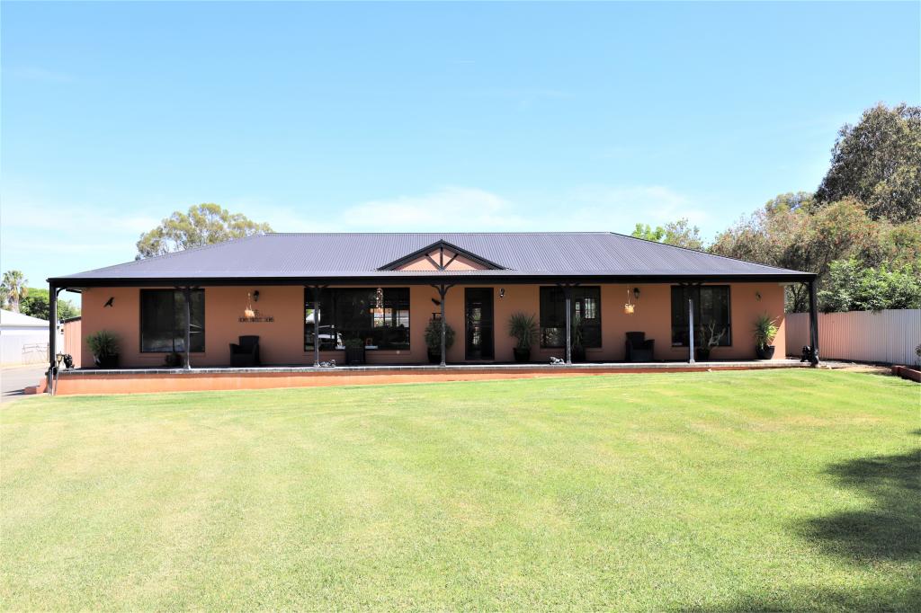 25 Bradman St, Cootamundra, NSW 2590