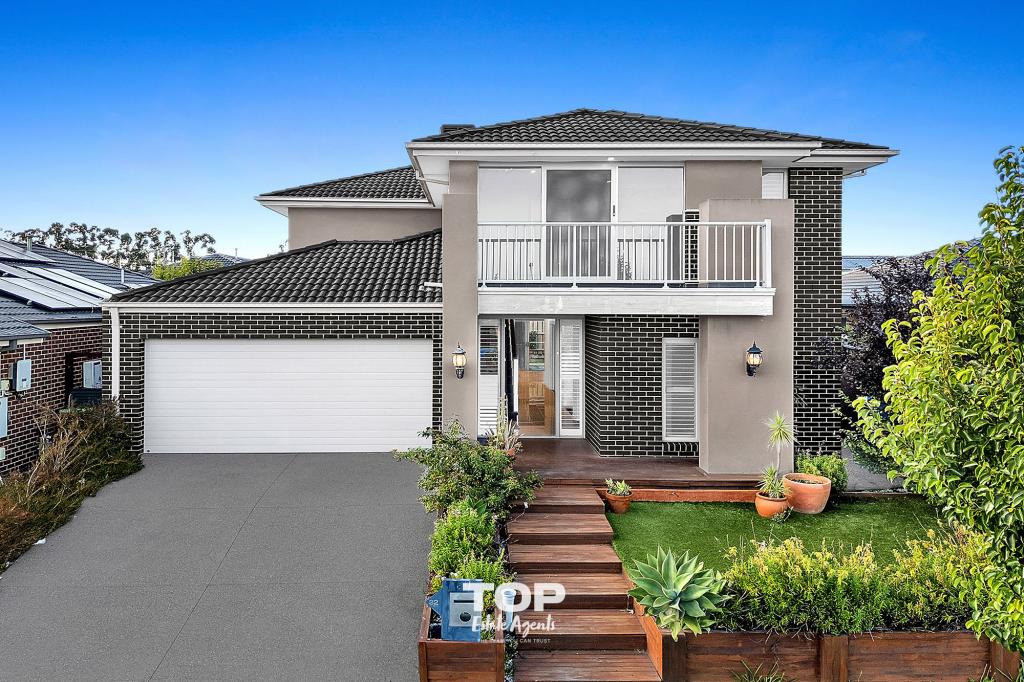 32 RATHBERRY CCT, CLYDE NORTH, VIC 3978