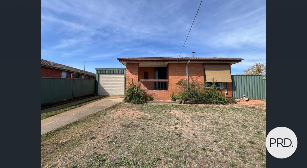 72 NORTHUMBERLAND CRES, SHEPPARTON, VIC 3630