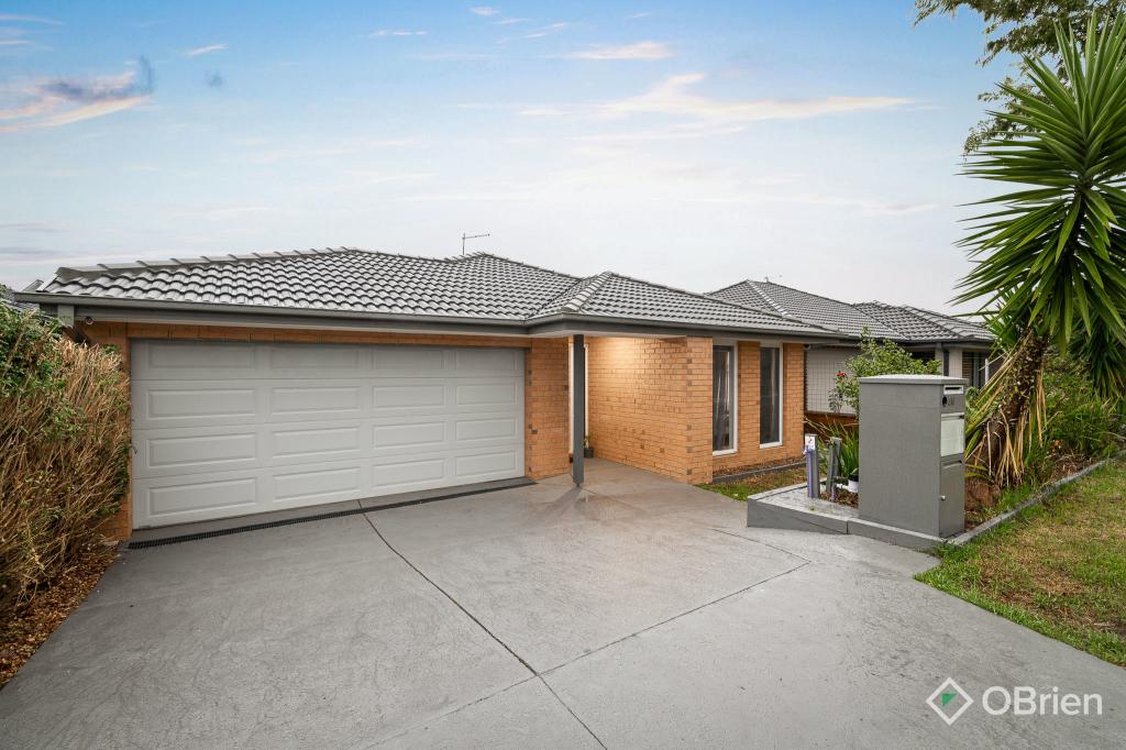 36 Belmont Cres, Pakenham, VIC 3810