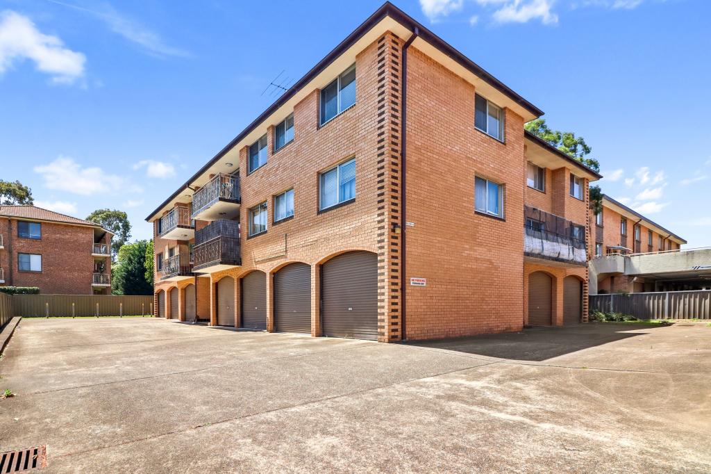 9/3 THE CRESCENT, PENRITH, NSW 2750