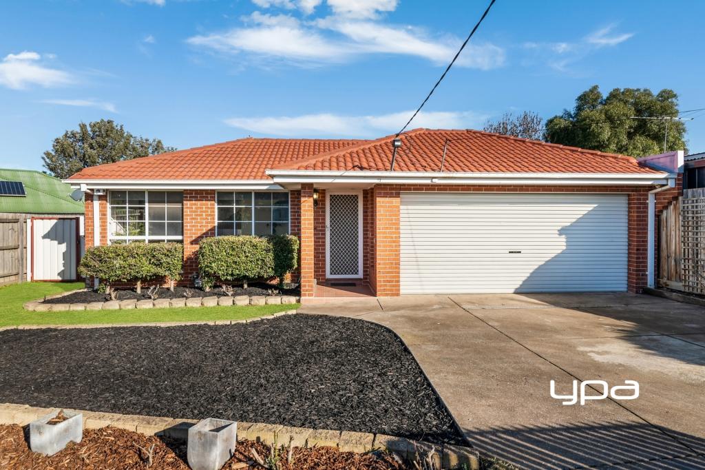 13 Colour Rd, Diggers Rest, VIC 3427