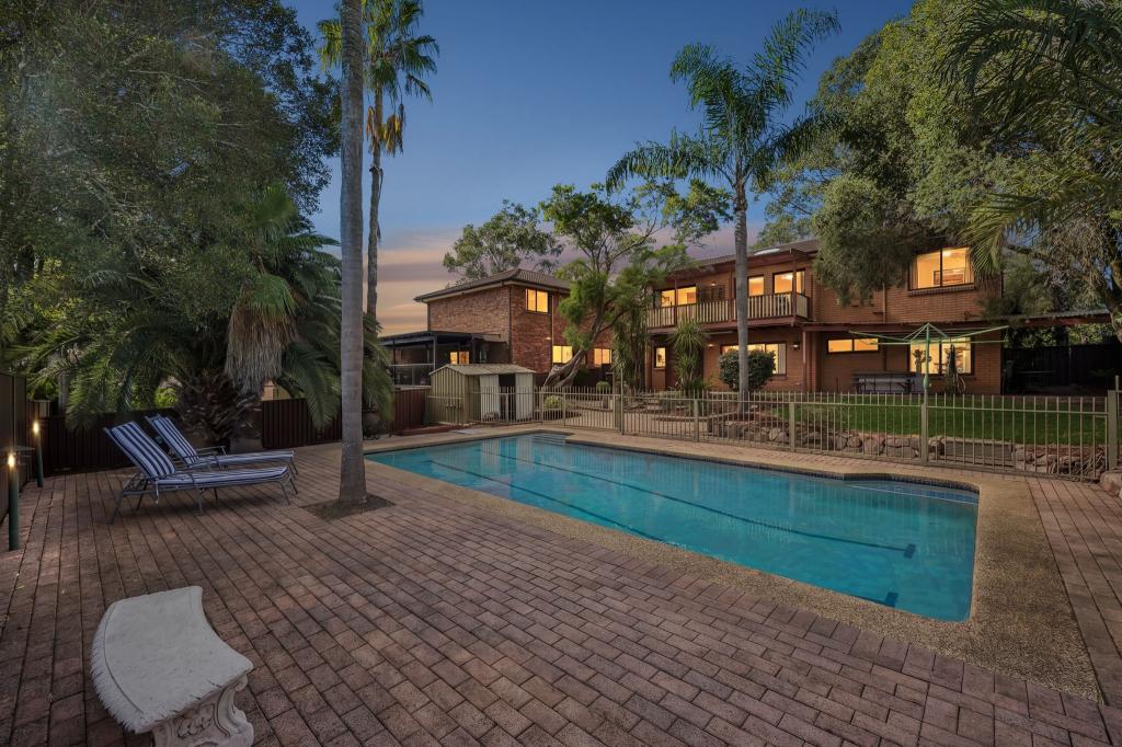 13 MULLANE AVE, BAULKHAM HILLS, NSW 2153