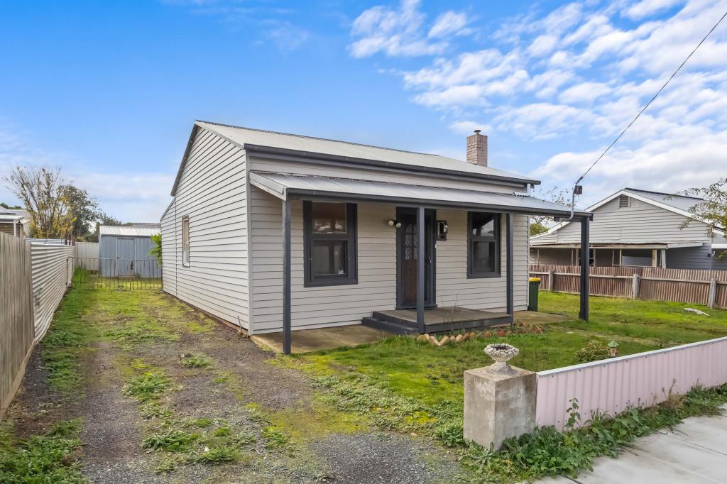 9 Ford St, Ararat, VIC 3377
