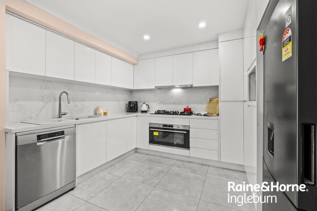 37 Naylor Pl, Ingleburn, NSW 2565