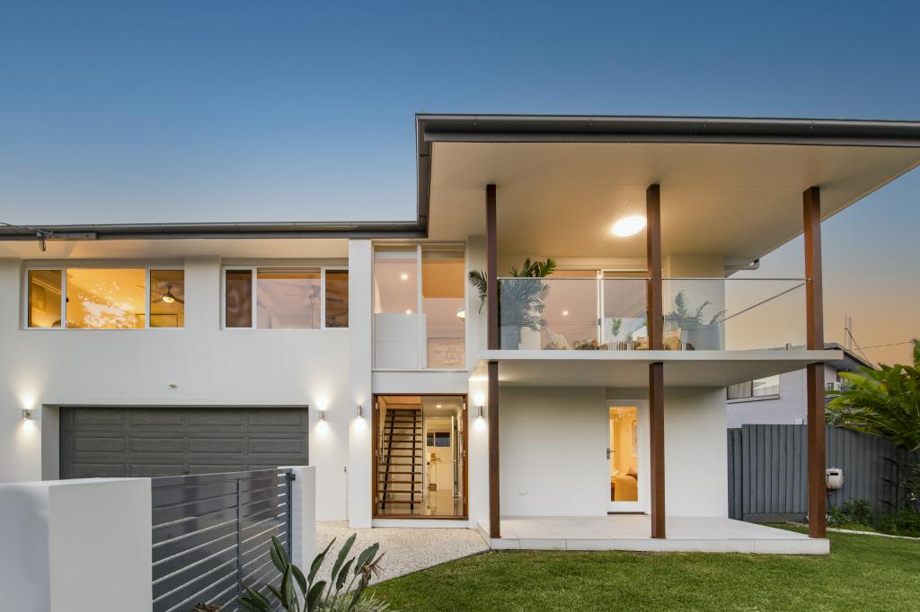 50 Morialta St, Mansfield, QLD 4122