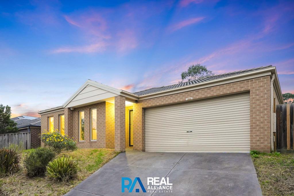 21 Tipperary Cct, Pakenham, VIC 3810
