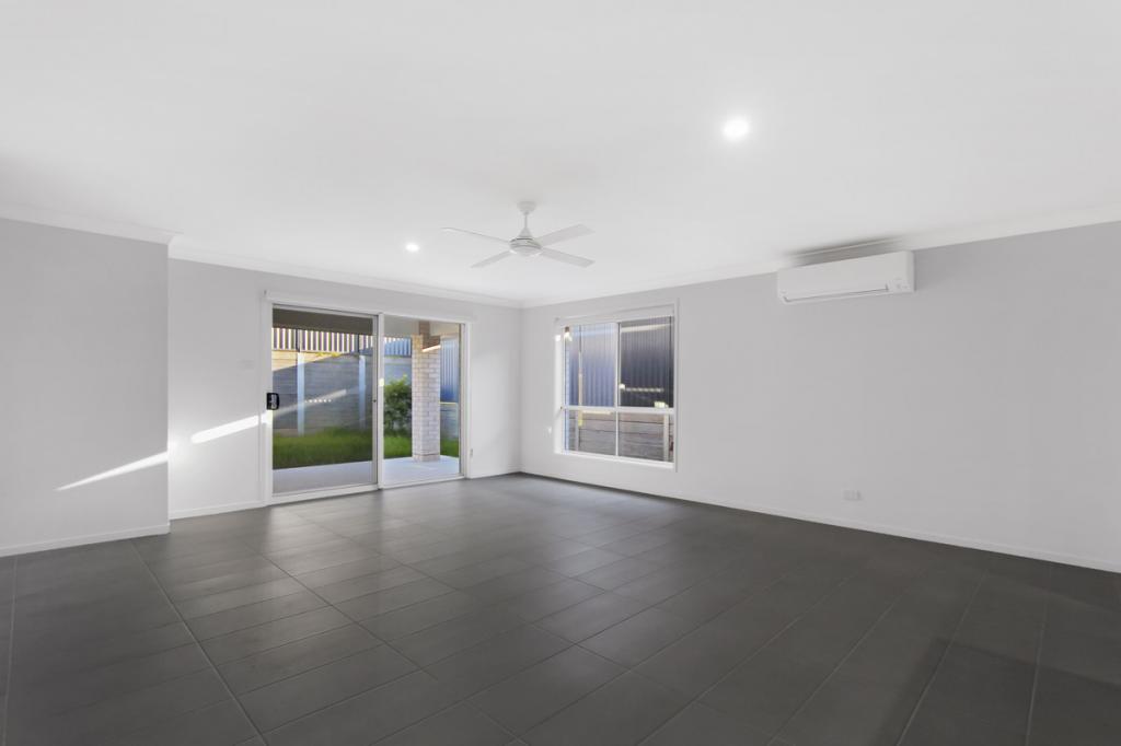 17 Brush Cherry Bvd, Thrumster, NSW 2444