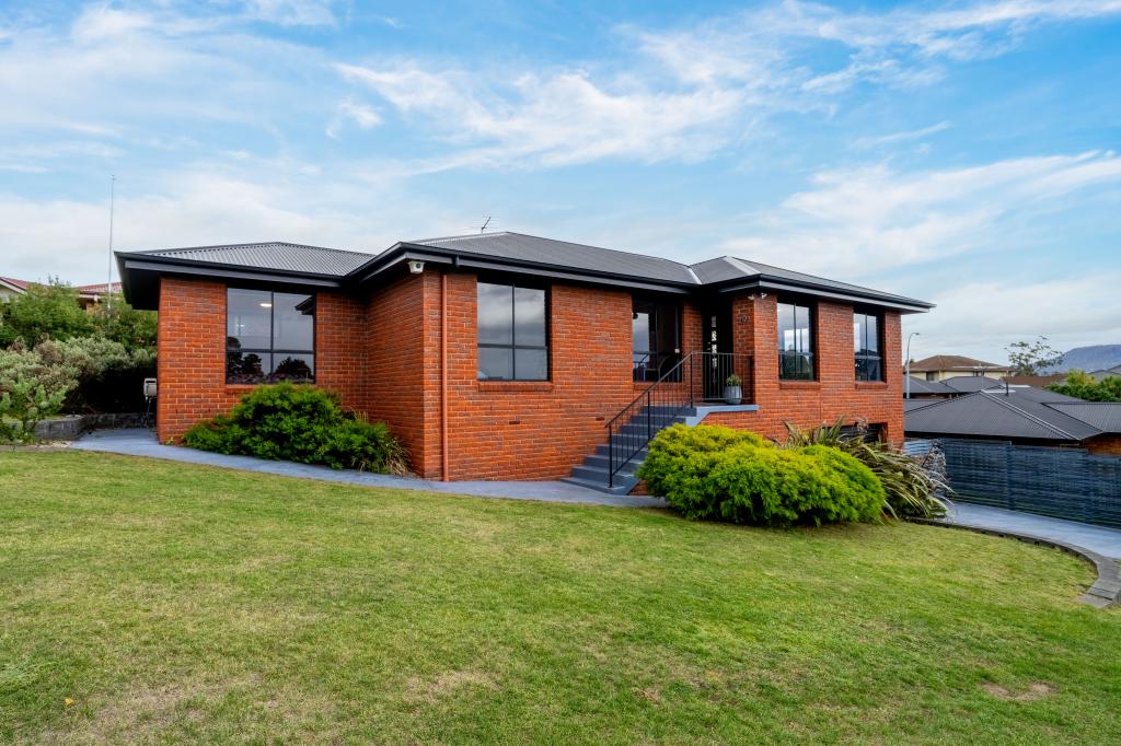 19 Eclipse Rd, Austins Ferry, TAS 7011