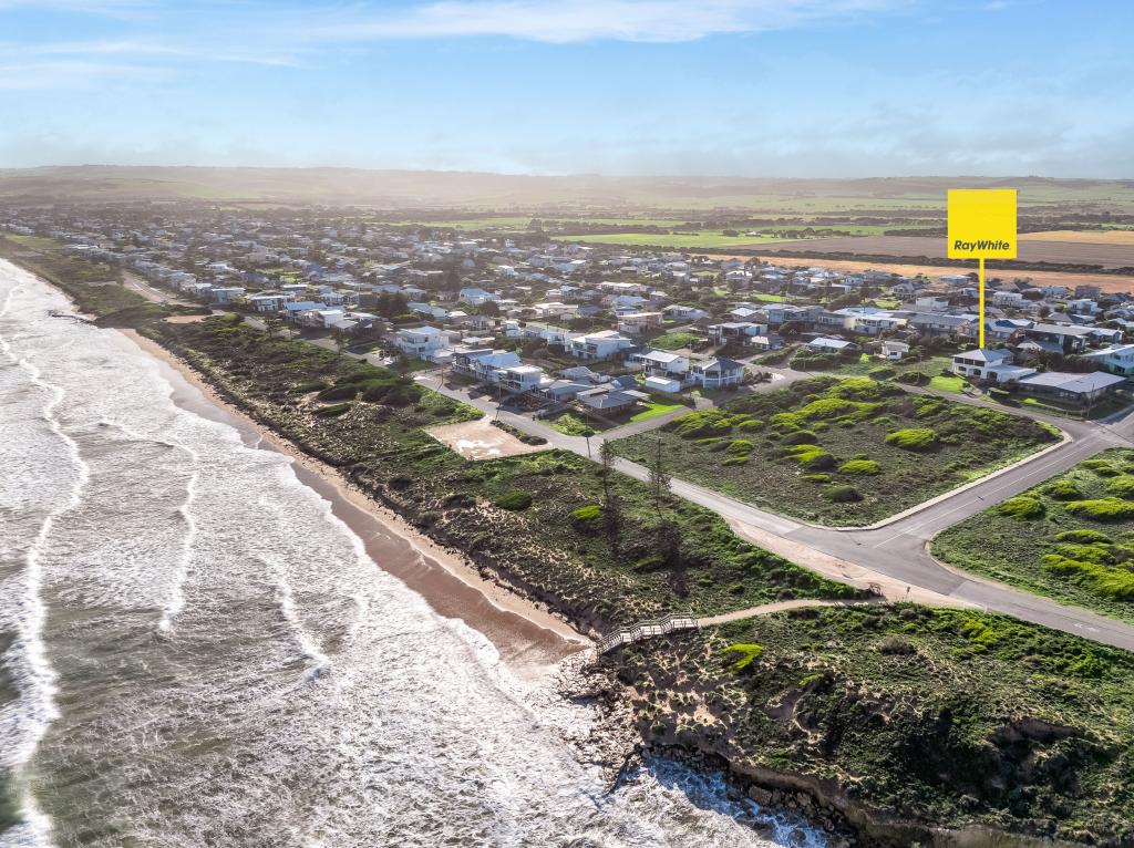 142 Newell Ave, Middleton, SA 5213