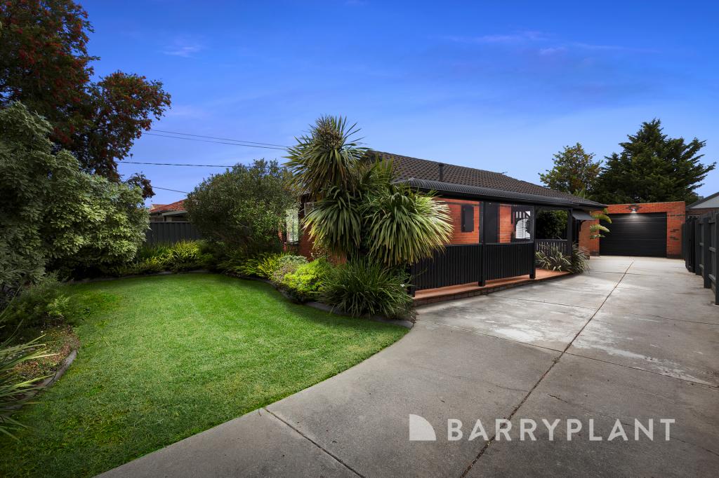 43 PERRETT AVE, ST ALBANS, VIC 3021