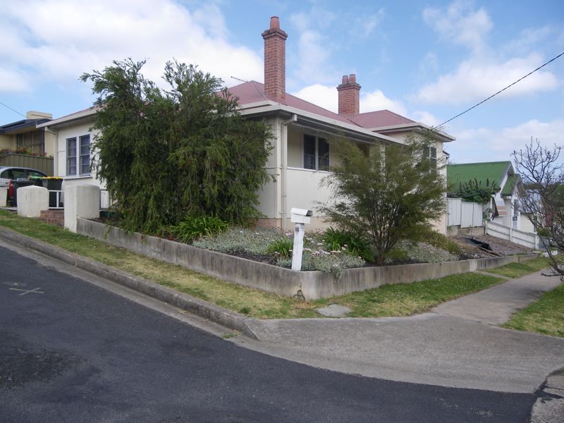 84 Upper St, Bega, NSW 2550