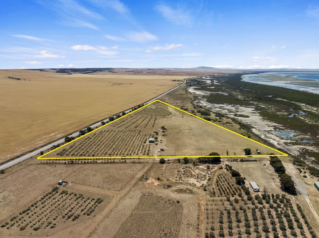 Lot 16 Yorke Hwy, Clinton, SA 5570