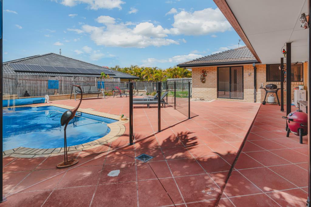 4 Glasswing Dr, Upper Coomera, QLD 4209