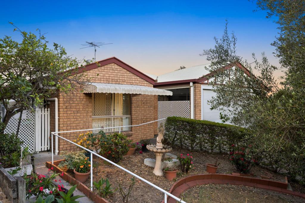 110 Greenwood St, Wishart, QLD 4122