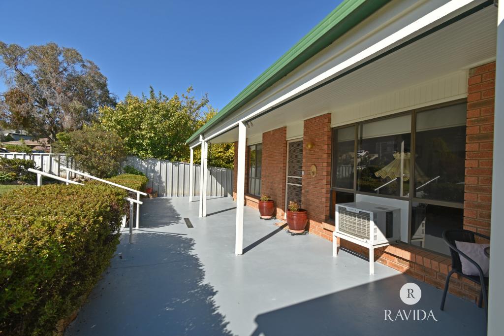 8 Bakulis Ct, Beechworth, VIC 3747