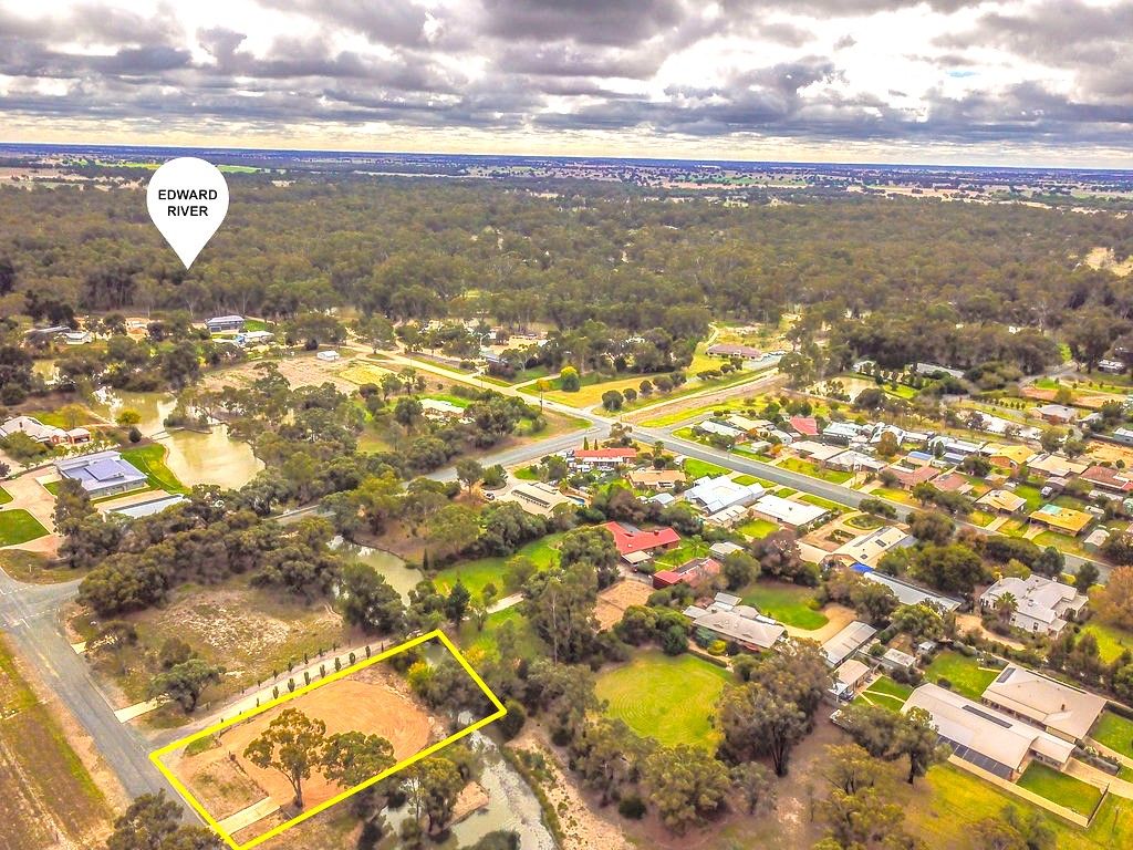 541 Harfleur St, Deniliquin, NSW 2710