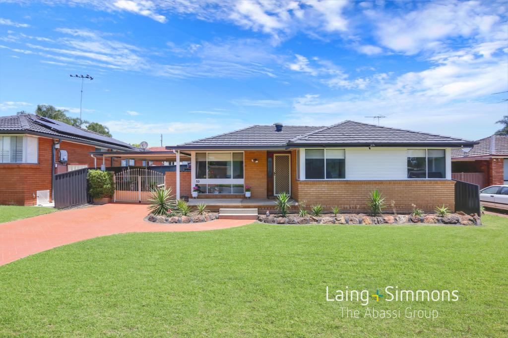 52 Rebecca St, Colyton, NSW 2760