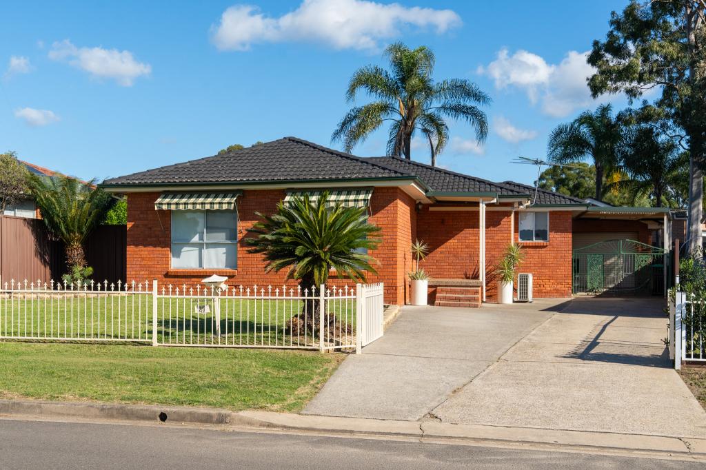 28 Chateau Cres, St Clair, NSW 2759