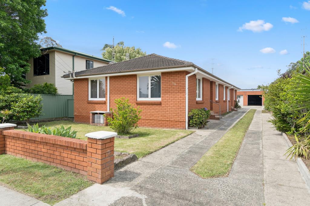 124 Central Ave, Oak Flats, NSW 2529