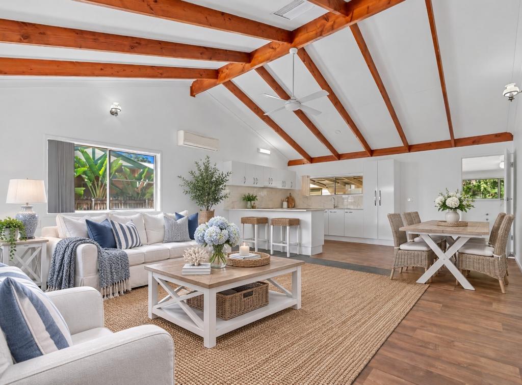 15 Cassia Ave, Banksia Beach, QLD 4507