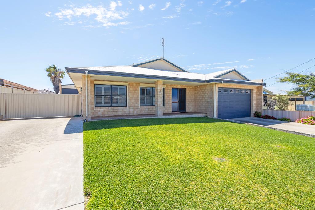 9 Shearwater Dr, Jurien Bay, WA 6516